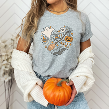 Load image into Gallery viewer, Heart doodles Halloween graphic tee
